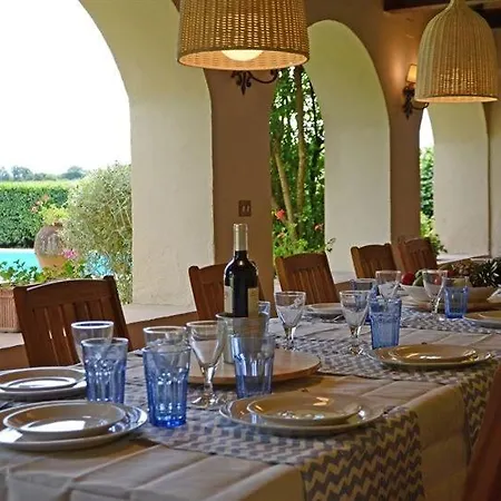 Montalcinello Villa *