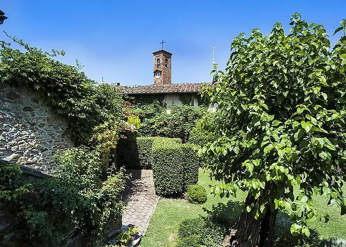 Montalcinello Villa *