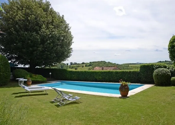 Montalcinello Villa *