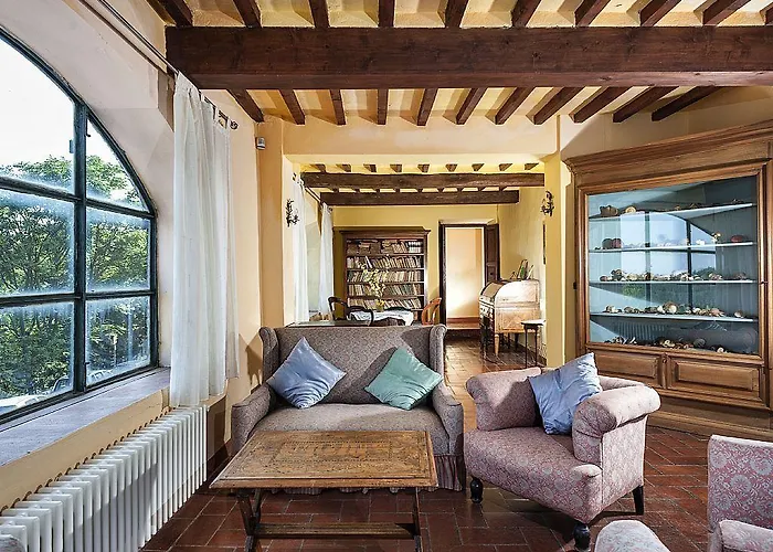 Montalcinello Villa *